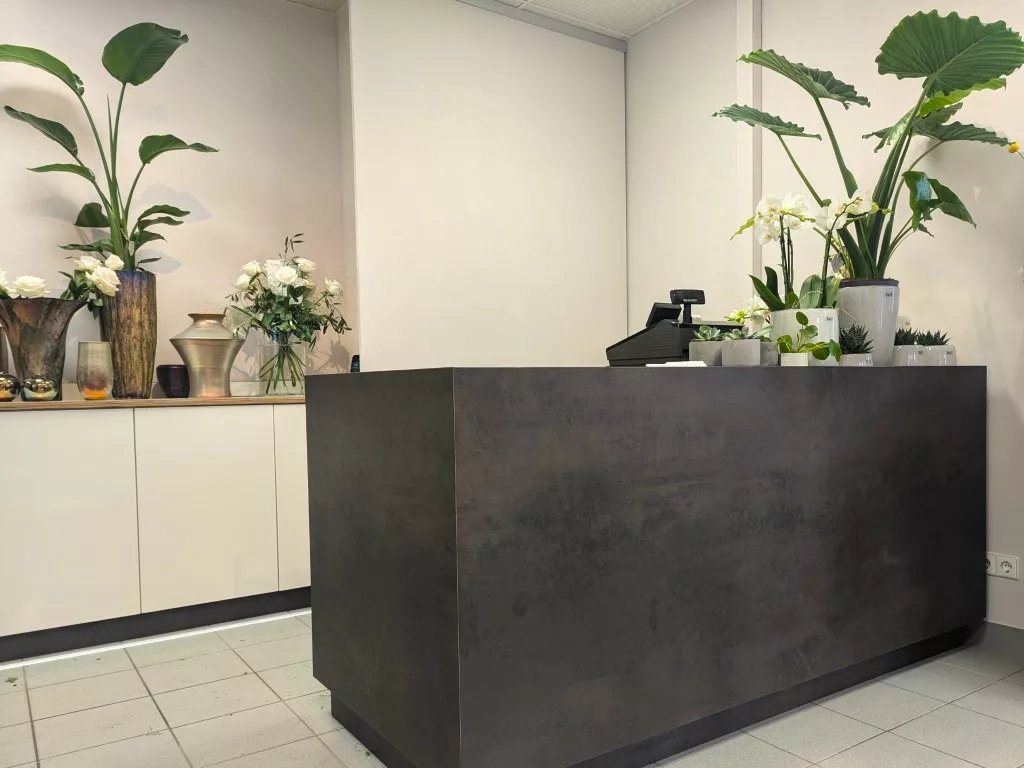 Innenausbau eines Blumenladens in Karlsbad